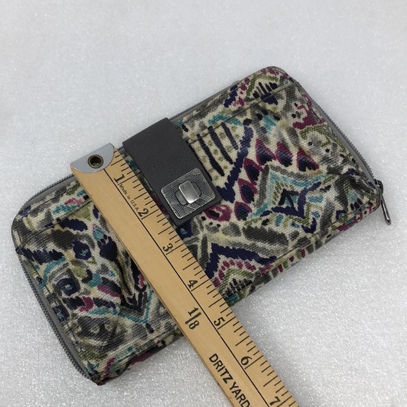 Sakroots Wallet Gray Artsy Zip Around - Picture 3 of 16
